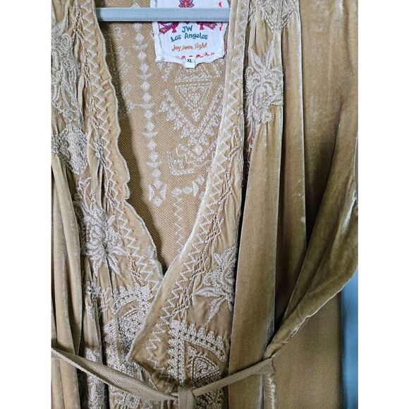 Johnny Was tan mixed material open front belted cardigan. Size XL. - Picture 2 of 5
